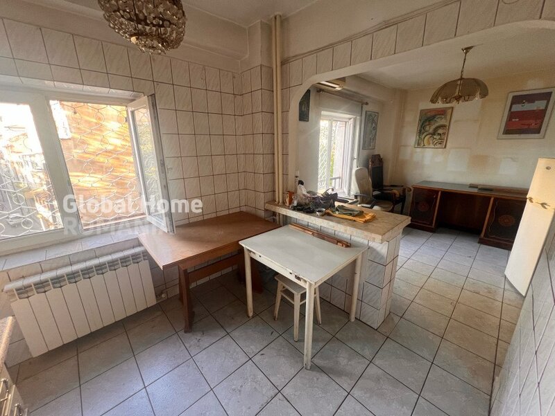 Natiunile Unite, apartament 3 camere, bloc monolit 1994, vedere mixta.