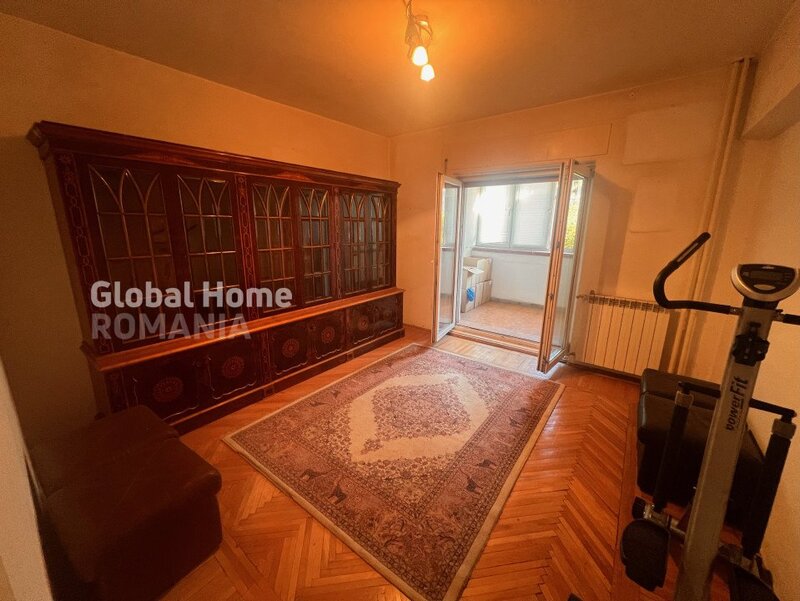 Natiunile Unite, apartament 3 camere, bloc monolit 1994, vedere mixta.