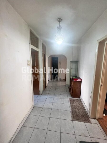 Natiunile Unite, apartament 3 camere, bloc monolit 1994, vedere mixta.